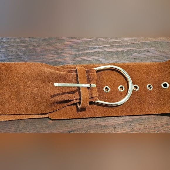 LOVESTRENGTH Austen Tan Suede Waist Belt In Genuine Leather. Size M/L main image 11
